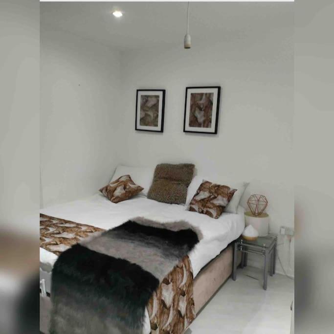 Spacious One Bedroom Ft In Central London King'S Cross Exterior photo
